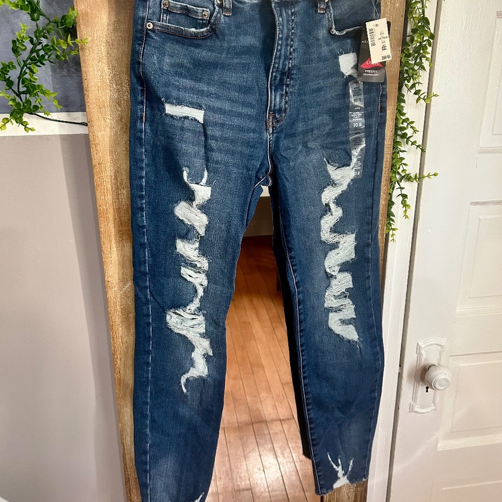 Aeropostale Clothing Bundle (willing to separate) just message me